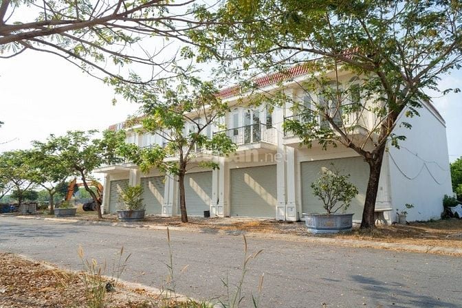 Chỉ từ 350 triệu sở hữu ngay đất nền Thành phố Hồ Chí Minh - Sổ hồng g