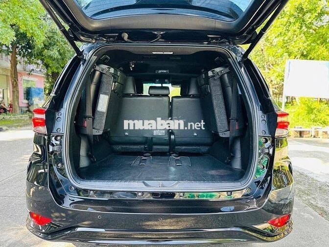 Toyota Fortuner 2022 Legender 2.4 4x2 AT_ 1 chủ