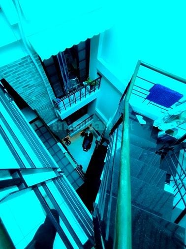 Nhà 4 lầu 4x20m đường nội khu Cao Lỗ phường 4 quận 8 