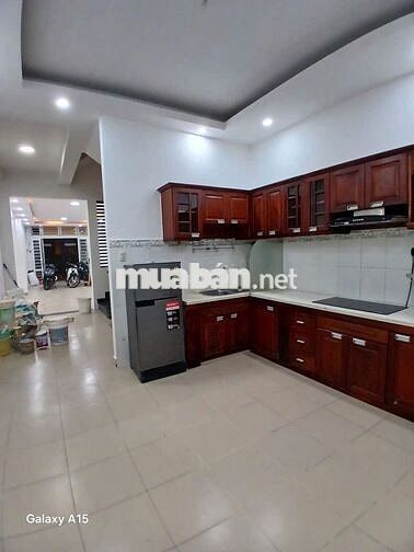 Cho thuê nhà nguyên căn mặt tiền đường Bình Quới