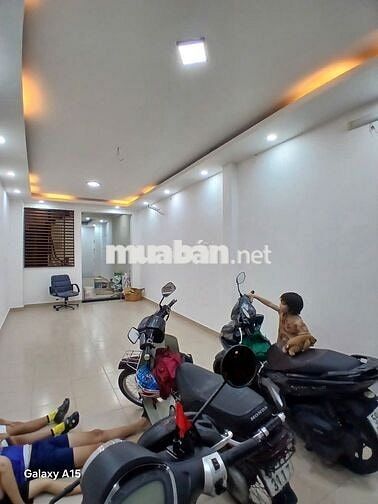 Cho thuê nhà nguyên căn mặt tiền đường Bình Quới