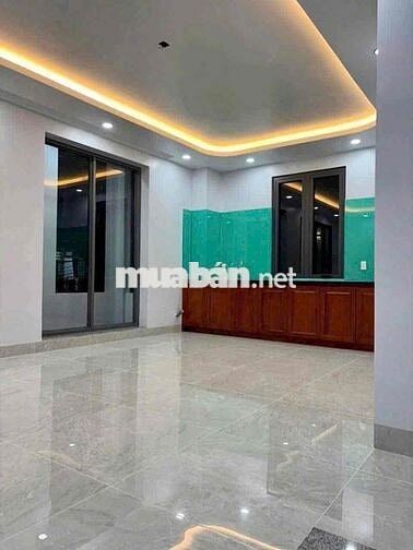 CHO THUÊ NHÀ GÓC 2MT HẺM DT 8*24M 6PN NGUYỄN TƯ GIẢN P12 GV
