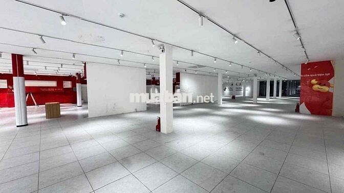 CHO THUÊ MTKD QUANG TRUNG P10 GV KHU SẦM UẤT DT 1300m2