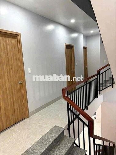 CHO THUÊ NHÀ GÓC 2MT HẺM DT 8*24M 6PN NGUYỄN TƯ GIẢN P12 GV
