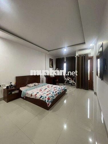 Chào bán nhà 3 tầng 3 mê kiệt ô tô nguyễn tất thành (hải châu) 4ty950