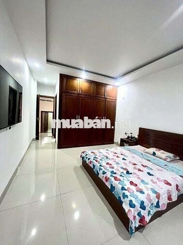Chào bán nhà 3 tầng 3 mê kiệt ô tô nguyễn tất thành (hải châu) 4ty950