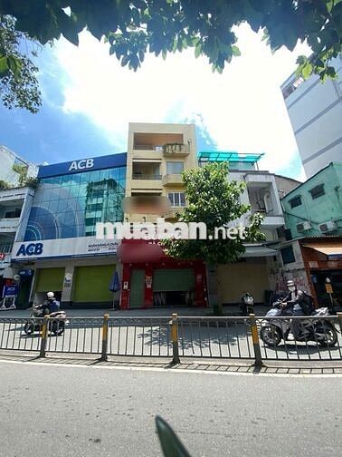 CHO THUÊ NHÀ MẶT TIỀN 6M TRẦN QUANG KHẢI. QUẬN 1