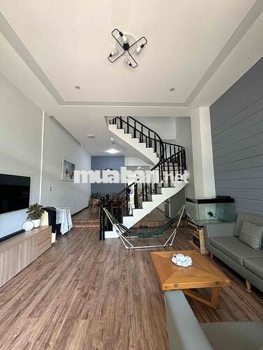 NHÀ 2 LẦU MỚI ĐẸP KHU HƯNG PHÚ 1, Cái Răng, hướng Đông Nam - 4,7 tỷ