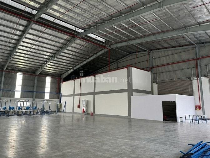 Cho thuê kho xưởng 2.160m2 ,tại Nguyễn Hữu Trí, Long An, PCCC tự động 