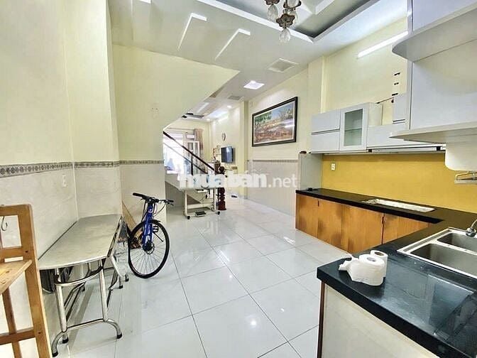 NHÀ ĐẸP NỞ HẬU, NGUYỄN THÁI SƠN - 4PN, 4 TẦNG,  GIÁ CHỈ 7.5 TỶ