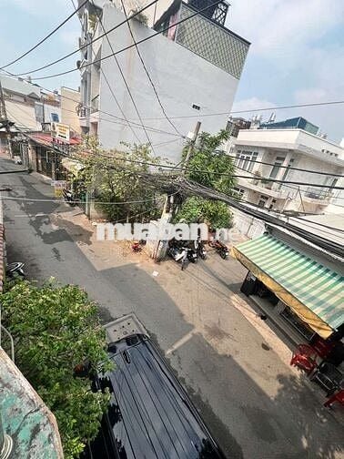 Nhà cấp 4 HXT nằm trước nhà Quang Trung 5.2 tỷ