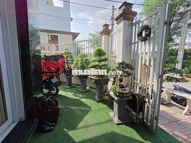 Nhà 2MT hẻm xe tải, có 6 phòng, 6WC. Ngang 7x14m