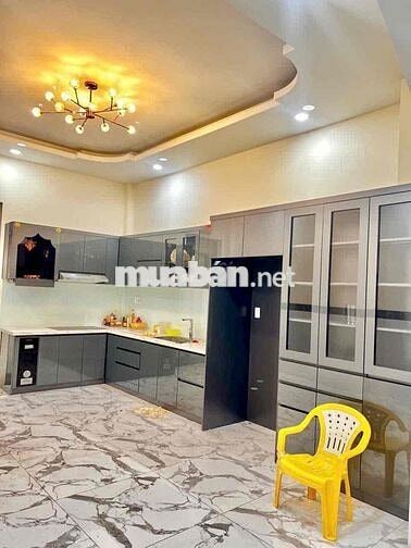 NHÀ MỚI Y HÌNH KHU HỒNG BÀNG Q6