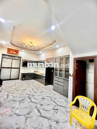 NHÀ MỚI Y HÌNH KHU HỒNG BÀNG Q6