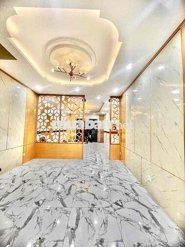 NHÀ MỚI Y HÌNH KHU HỒNG BÀNG Q6