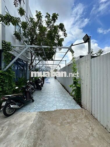 Cho thuê văn phòng, Phường 13, Quận 4, - 131m2, view đẹp, yên tĩnh