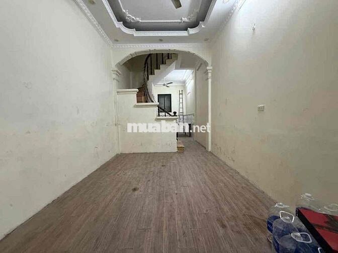 BÁN NHÀ KIM GIANG ĐẠI KIM NGÕ THÔNG KINH DOANH ONLAI DT: 38m2 * 5Tầng BÁN NHÀ KIM GIANG ĐẠI KIM NGÕ THÔNG KINH DOANH ONLAI DT: 38m2 * 5Tầng