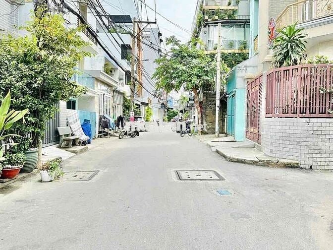 BÁN NHÀ GÒ VẤP, NỘI THẤT SỊN SÒ, 4 PHÒNG NGỦ, SHR