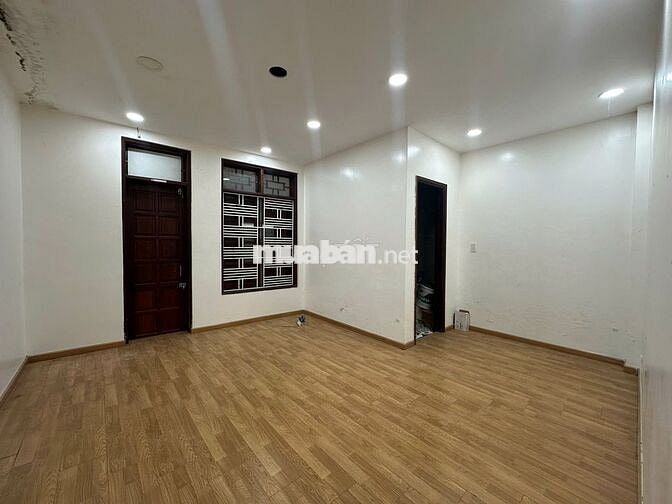 BÁN NHÀ 4 TẦNG MT ĐIỆN BIÊN PHỦ , GẦN COPMAT, NGANG 5M