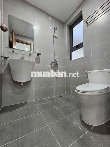 KẸT TIỀN BÁN GẤP CĂN 2PN 2WC TẠI BCONS CITY