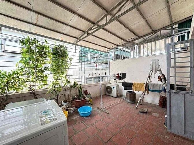 BÁN NHÀ DƯƠNG QUẢNG HÀM – 51m² – 5 TẦNG – MT 5.15m – GIÁ 17 TỶ BÁN NHÀ DƯƠNG QUẢNG HÀM – 51m² – 5 TẦNG – MT 5.15m – GIÁ 17 TỶ