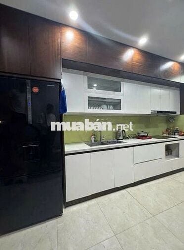 Phân lô ô tô hiếm Phùng Chí Kiên chỉ gần 9 tỷ, 30m2, 5T, full nội thất