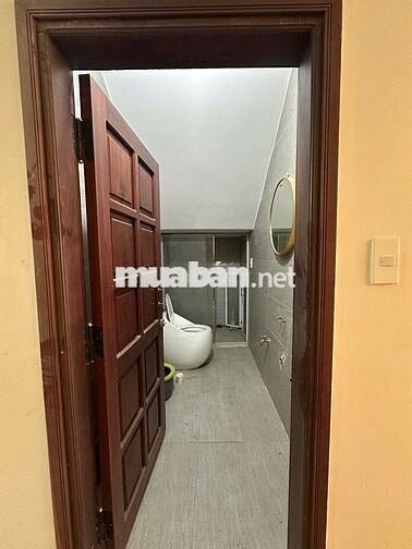 BÁN NHÀ 4 TẦNG MT ĐIỆN BIÊN PHỦ , GẦN COPMAT, NGANG 5M