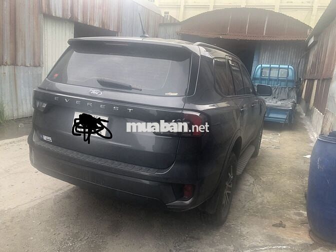 Ford Everest 2022 Ambient 2.0L AT 4x2 - 46000 km