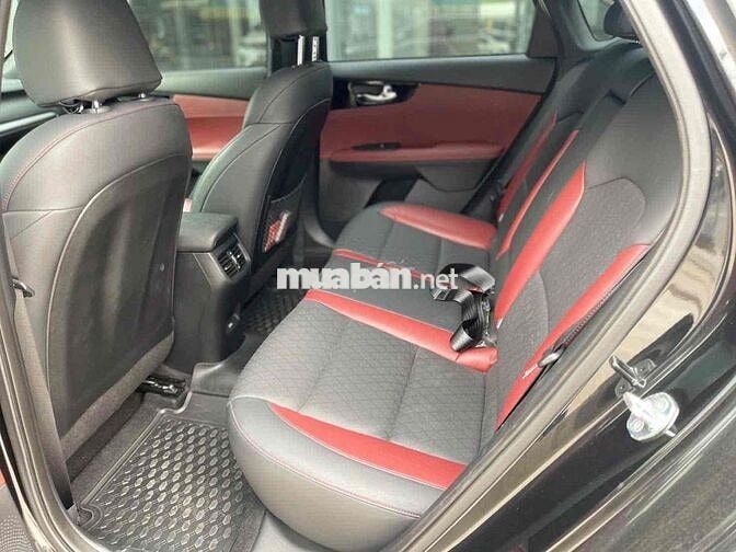 Kia K3 2022 2.0 Premium - xe odo lướt