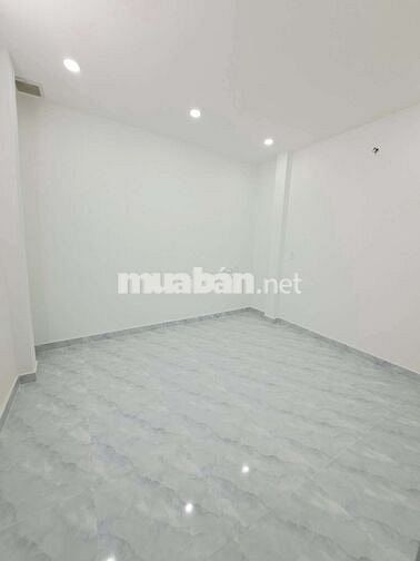 Nhà Đường Số 8, 5 phút qua Aeon Mall, nhà mới, vào ở ngay,