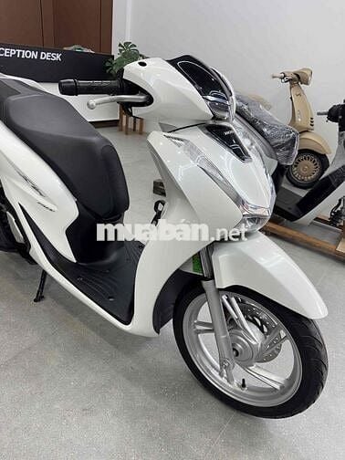 SH150 Abs 2021 trắng rin xe thẳng đẹp