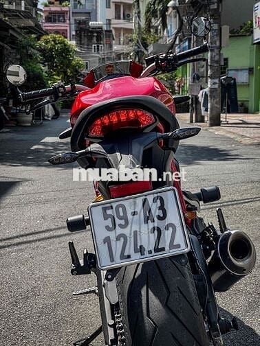 cần bán Ducati Monster797, có nhận giao lưu xe.