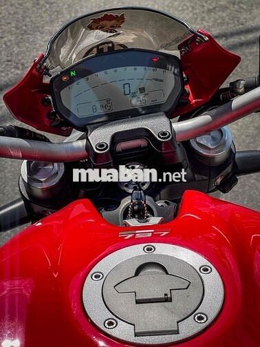 cần bán Ducati Monster797, có nhận giao lưu xe.
