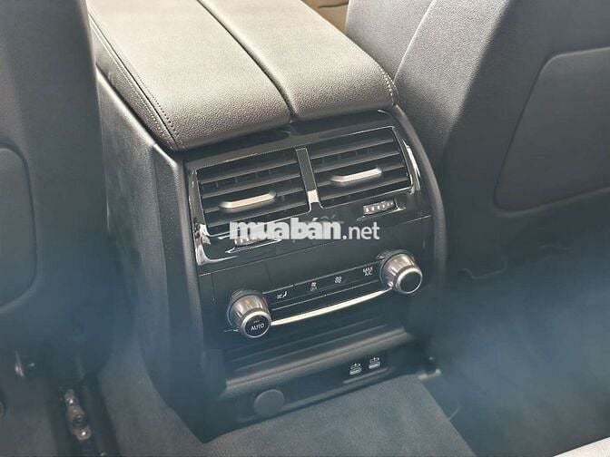 BMW 520i G30 LCI Lăn bánh thấp hơn giá niêm yết