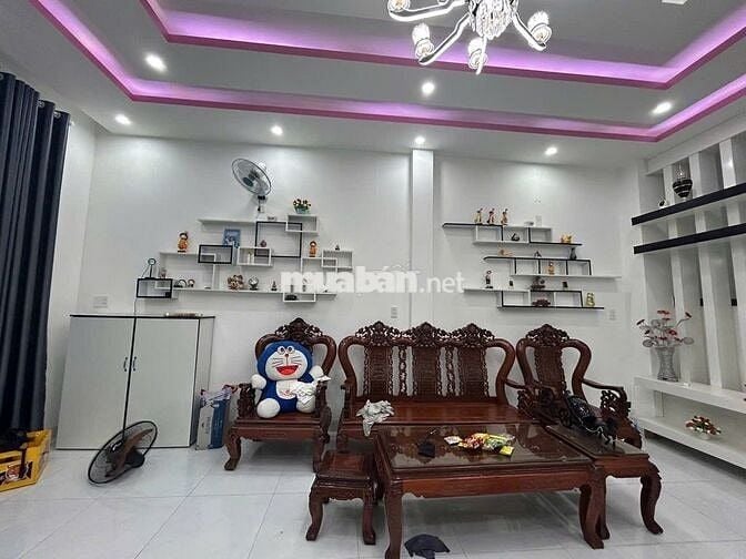 Chính chủ gởi bán nhà 3 tầng Mặt tiền Hoà Phú LIÊN CHIỂU