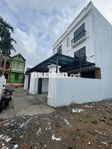 3.45 tỷ Ô tô để TRong nhà Thụy Hương- Phường CHƯƠNg MỸ 80m2