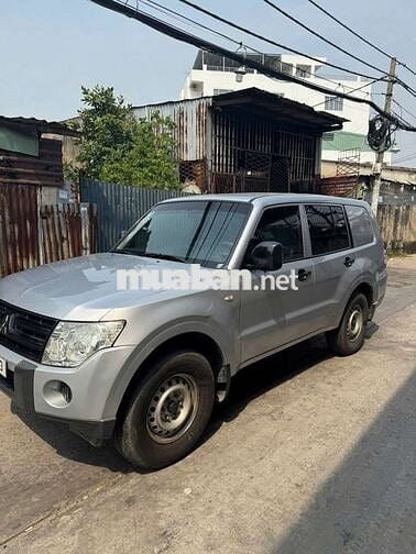 Mitsubishi bajero 2009 tải 300kg 5 người xe zin