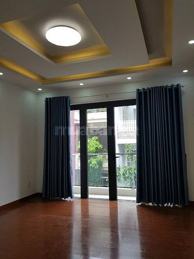 Bán nhà Đào Duy Anh, DT 4x13m, Trệt 3L. Giá 13,5tỷ