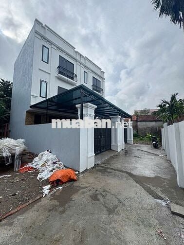 3.45 tỷ Ô tô để TRong nhà Thụy Hương- Phường CHƯƠNg MỸ 80m2