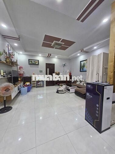 CHO THUÊ CC Quân Đội 3PN 2WC 90m2 3PN FULL NỘI THẤT 15TR/TH