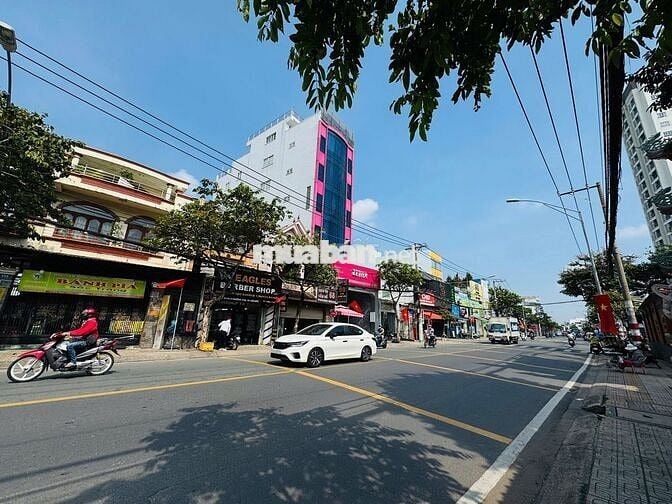 Hàng Hiếm! Nhà Mặt Tiền Đặng Văn Bi, 838m2 ngang 17m, Giá Chỉ 155tr/m2