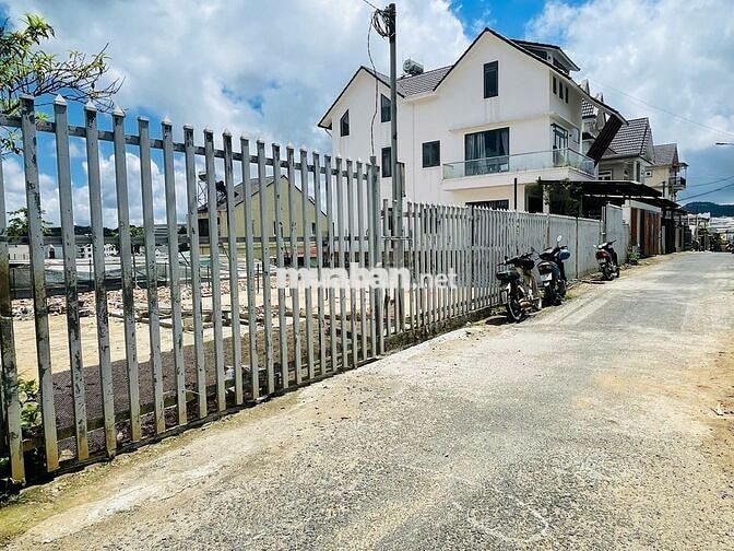 Giá chỉ 35 triệu/ m2  cho 1 Lô Đất BL Đà Lạt Ngay CV Ánh Sáng