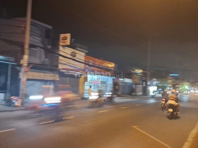 Nhà cấp4 trống suốt cần cho thuê ở mặt tiền QL50, Phong Phú,Bình Chánh