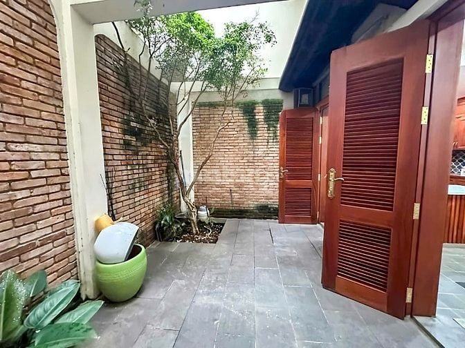 CHO THUÊ VILLA SÂN VƯỜN TRUNG TÂM QUẬN 3