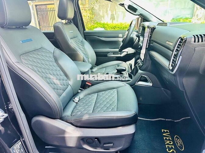 Ford Everest 2025 Titanium Plus 2.0L 4x4 AT - 1500