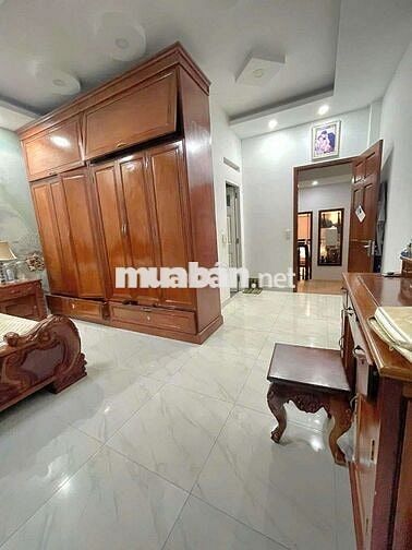 NHÀ 4 LẦU TÂY THẠNH TÂN PHU ( 5m x 16m)
