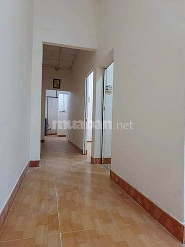 cần bán gấp miếng đất tăng căn nhà cấp 4 ở Bà Điểm - Hóc Môn giá 850tr
