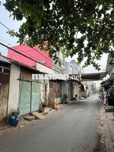 Bình Tân - Bán nhà 2 tầng 62m2 đường Lê Đình Cẩn 3ty1