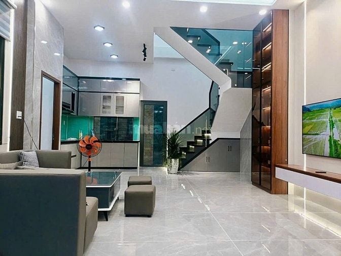 BÁN BIỆT THỰ MỚI KENG 1/NGUYỄN THỊ THẢNH ,THỚI TAM THÔN , HÓC MÔN