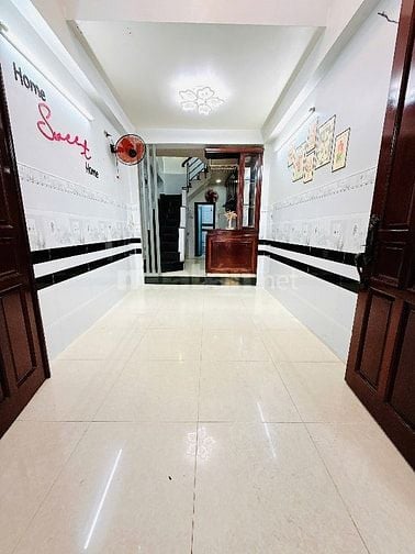 Bán Nhà trống vào ở liền gần sát chợ Rạch Ông chỉ 50m ra đường lớn 